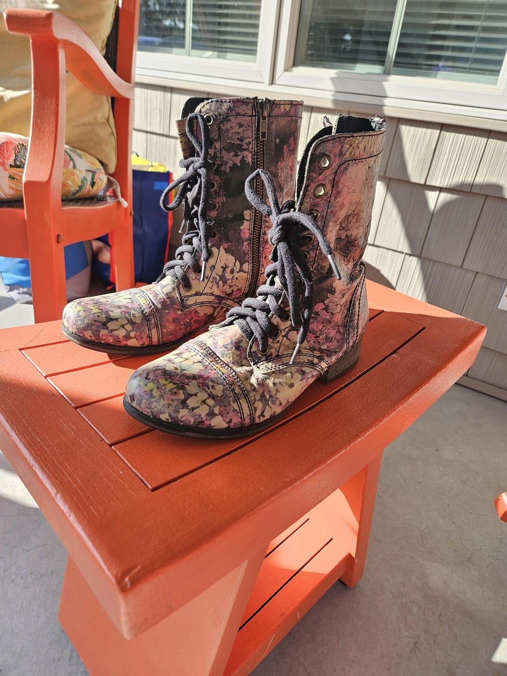 Steve Madden Vintage Troopa Combat Boots - Picture 2 of 7